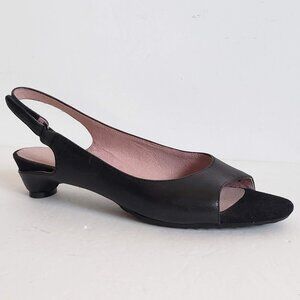 36 TSUBO Black Leather Low Heel Slingback Sandals